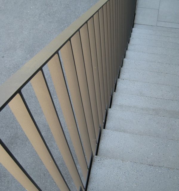 Treppengeländer modern außen